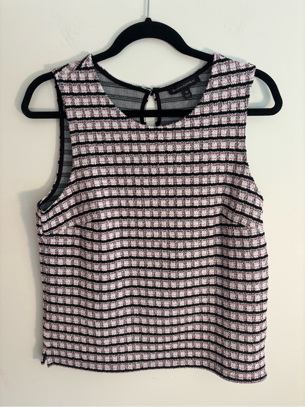 Banana Republic Sleeveless Pink White and Black Textured Grid Top